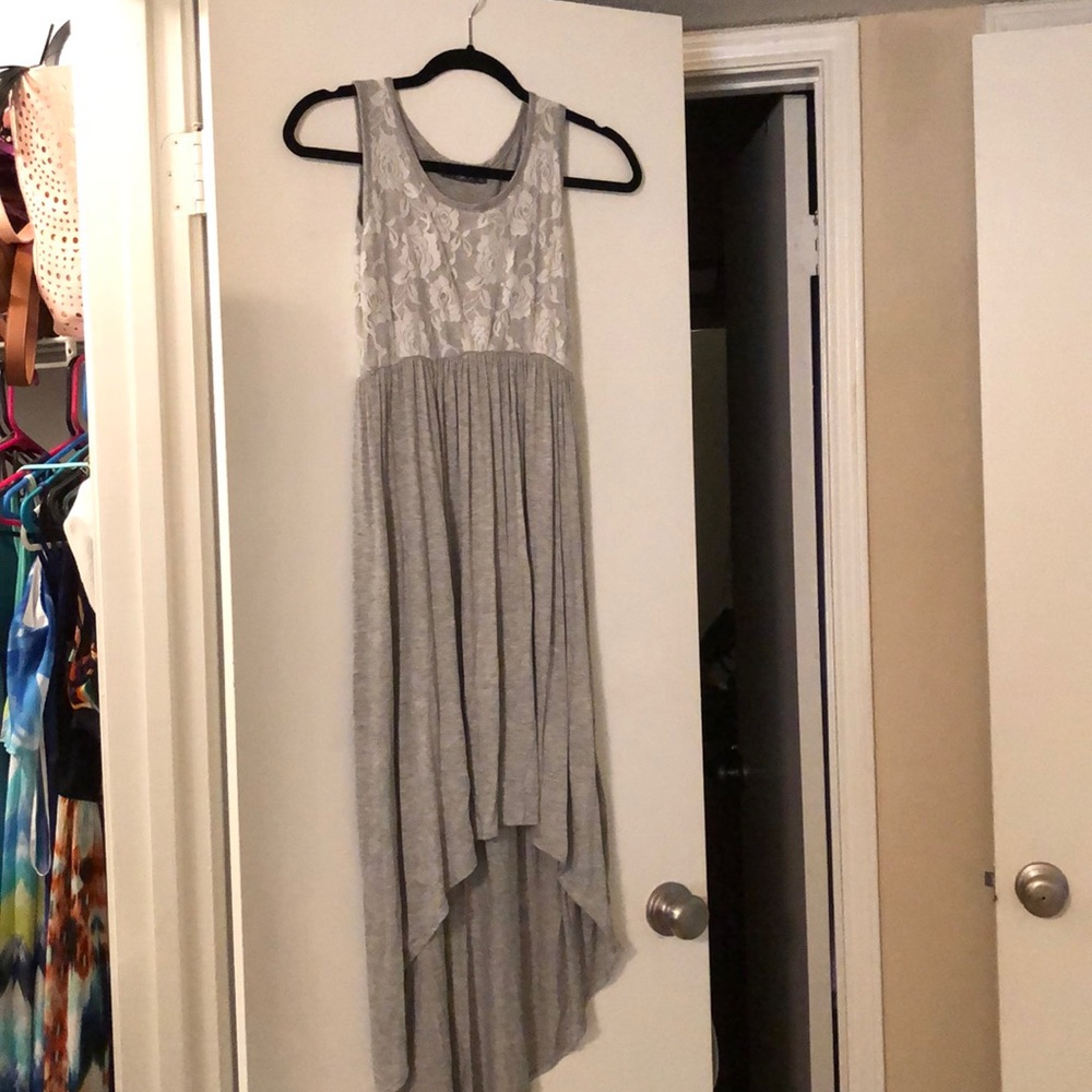 Cute lace detail high-low maxi dress